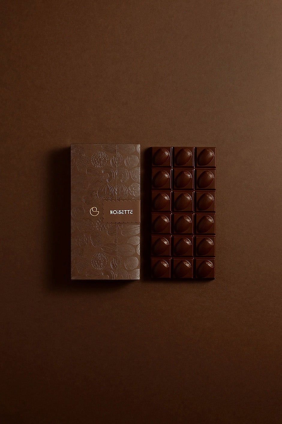 files2/TABLETTEPRALINENOISETTEPACKAGING_b137f789-0ea1-44b2-86f1-5faeec6c108a